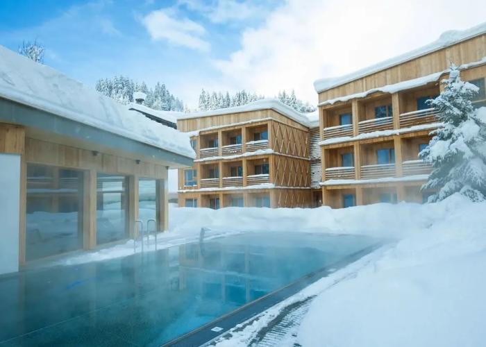 Tirol Lodge