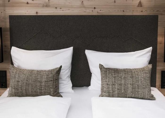 Tirol Lodge