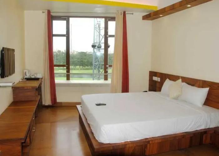 Mak Hotel