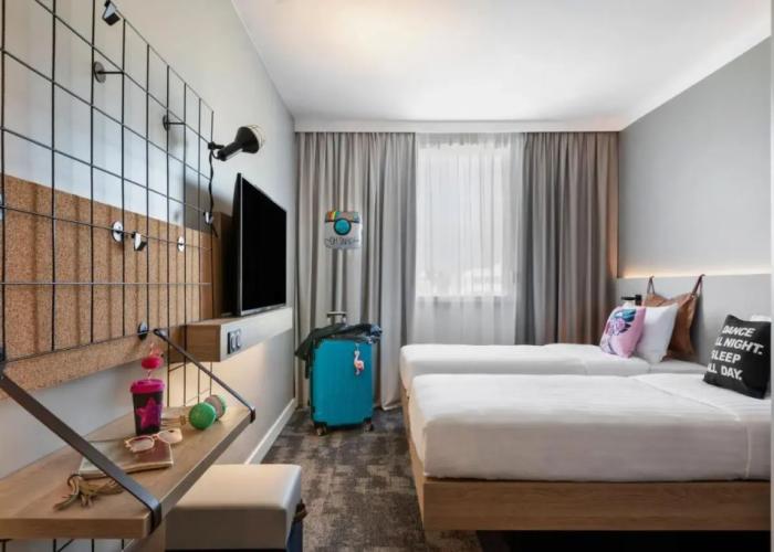 Moxy Amiens
