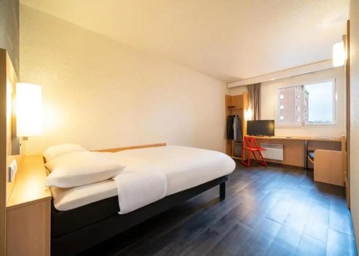 B&B HOTEL Amiens Centre Cathédrale