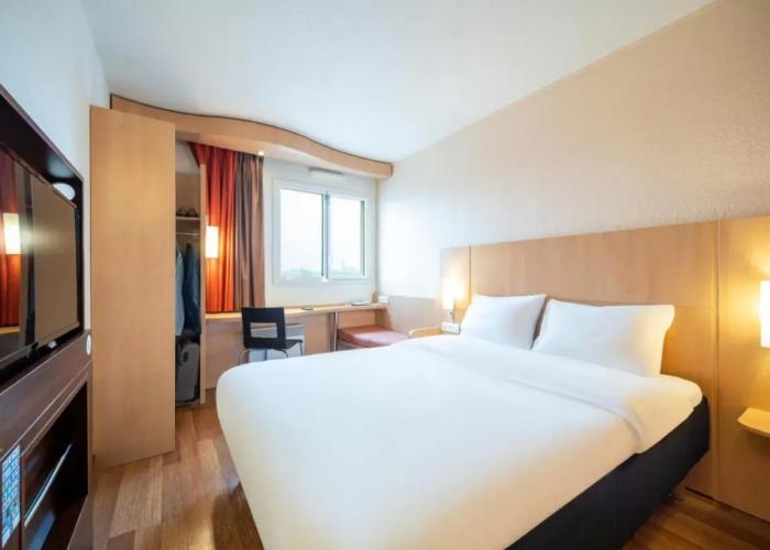 B&B HOTEL Amiens Centre Cathédrale