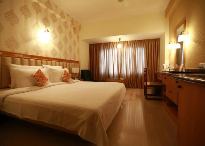 Highgates Hotel