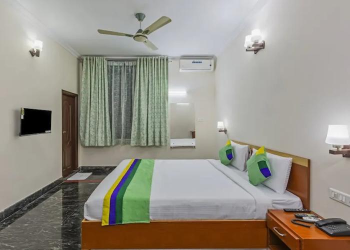 Treebo Akshaya Residency
