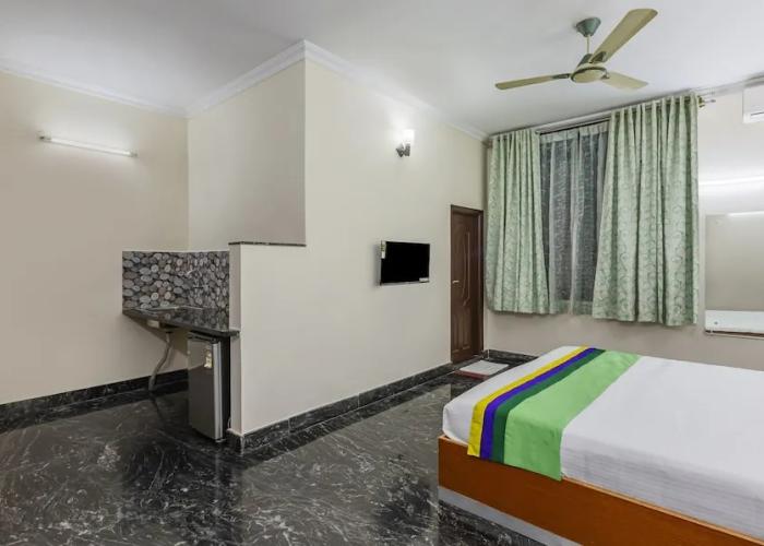 Treebo Akshaya Residency