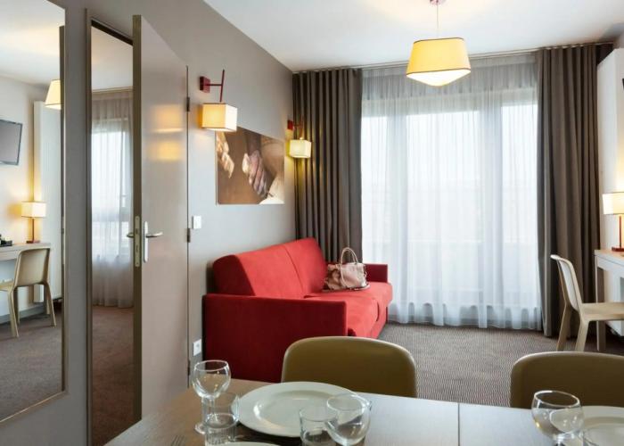 Nehô Suites Porte de Genève - Gare Annemasse