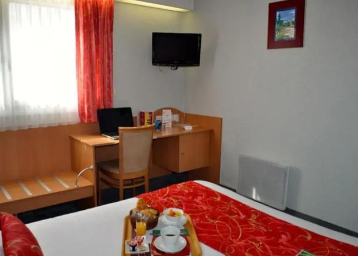 Atalante Hotel