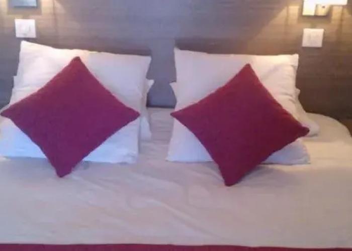 Kyriad Annemasse Hotel