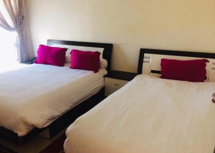 Sourebou Chez Appart Hotel Founty Beach