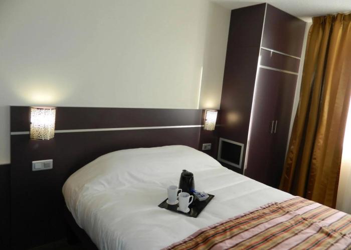 Hotel Arles Plaza