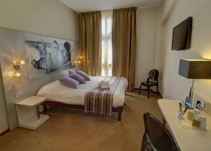 Hotel Arles Plaza