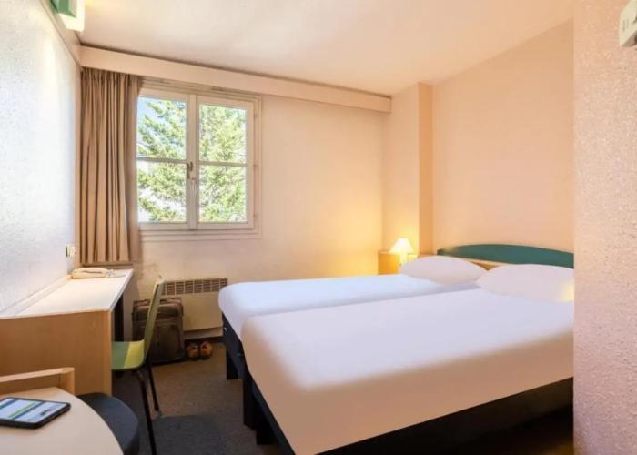 B&B HOTEL Arras Centre Les Places