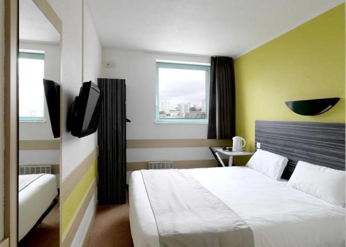 Reseda Hotel