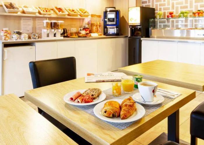 Brit Hotel Rouen Barentin