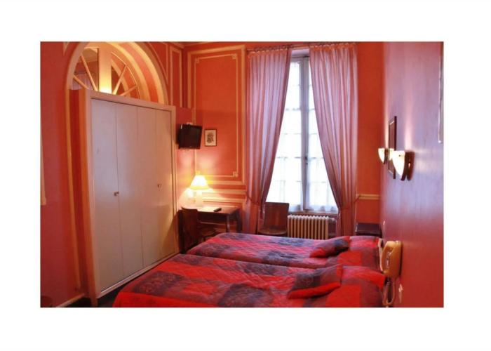 Hotel De France Et De Guise