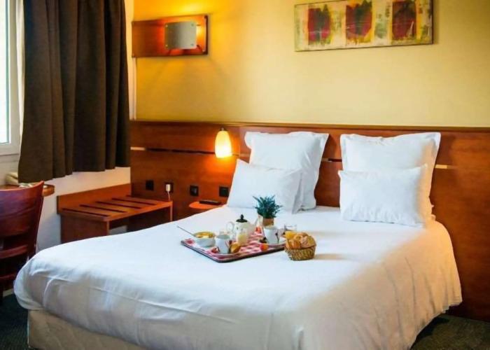 Brit Hotel Blois - Le Préma