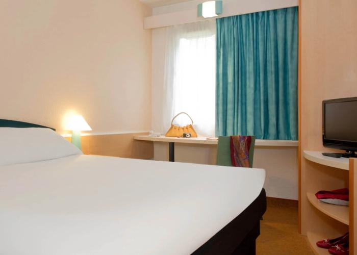 B&B Hotel Blois Nord Vallée Maillard