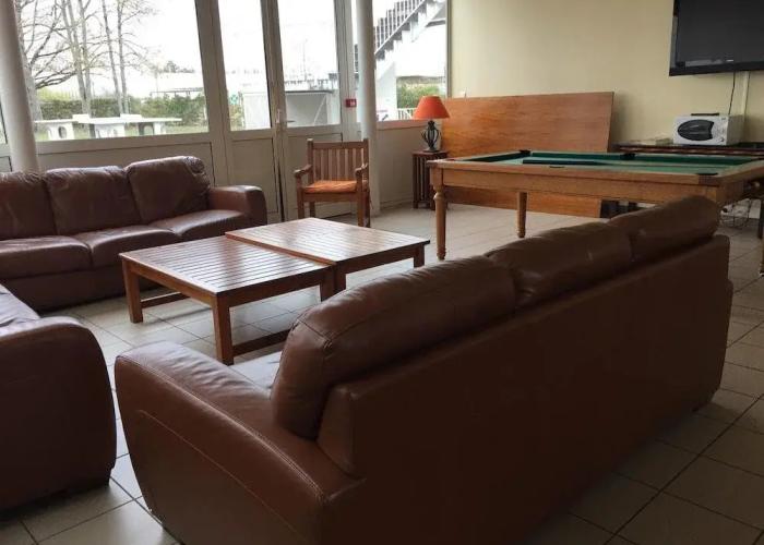 CRJS et Auberge de Jeunesse - Hostel