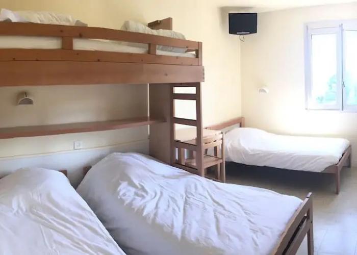 CRJS et Auberge de Jeunesse - Hostel