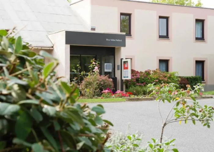 B&B Hôtel Blois Nord Vallée Maillard