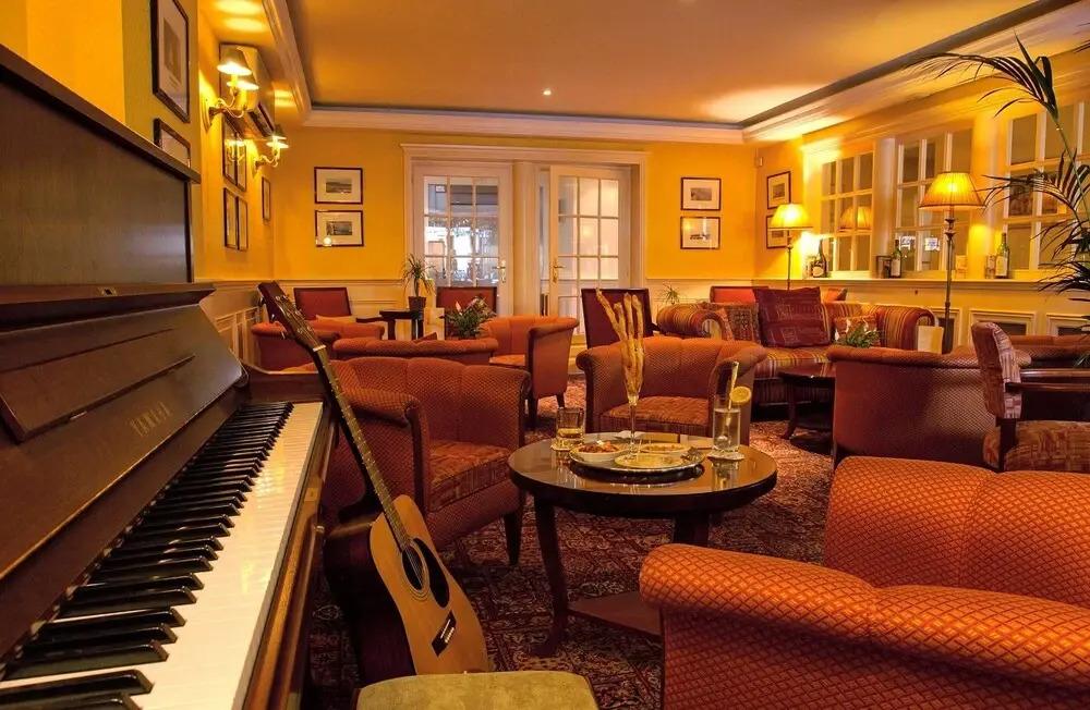 фото Hôtel Restaurant La Matelote