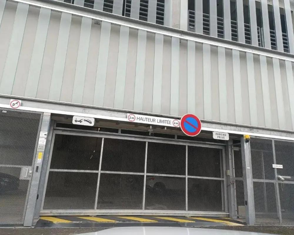 Ibis Bourgoin Jallieu Medipole