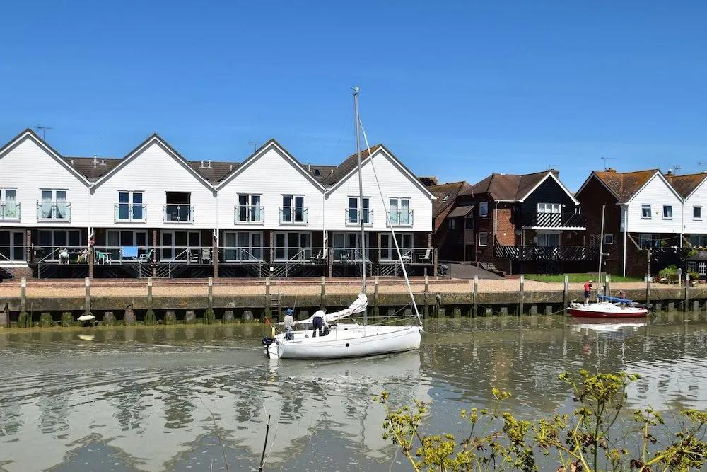 фото Waterside