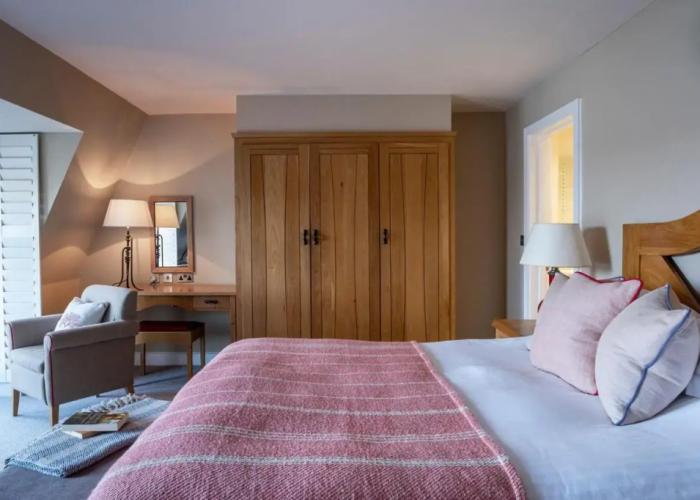 South Sands Hotel
