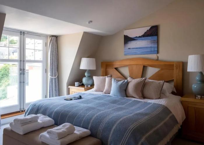 South Sands Hotel
