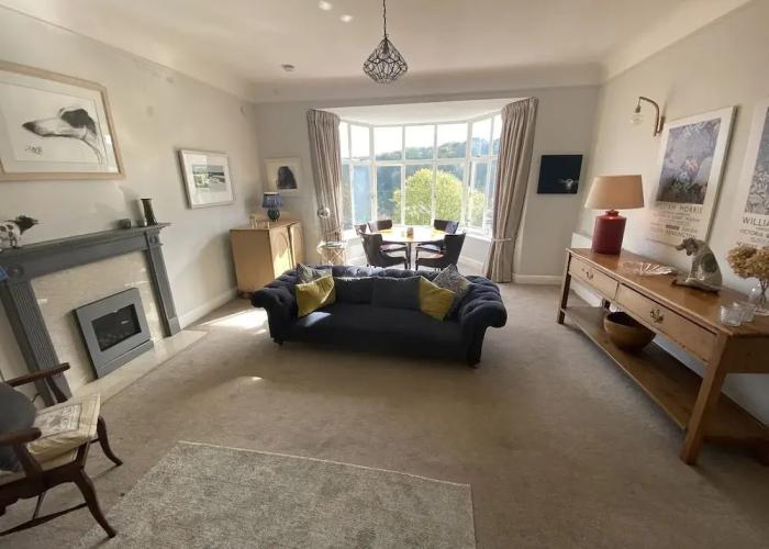 2BR North Sands Apt - Dog Friendly & Free Parking