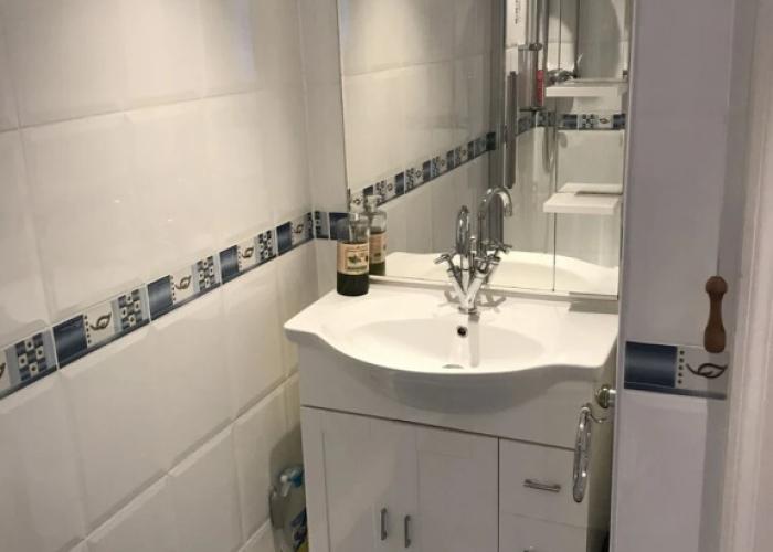 2BR North Sands Apt - Dog Friendly & Free Parking