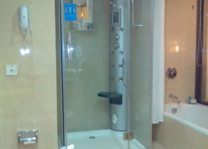 Trinity Hotel, Bengaluru