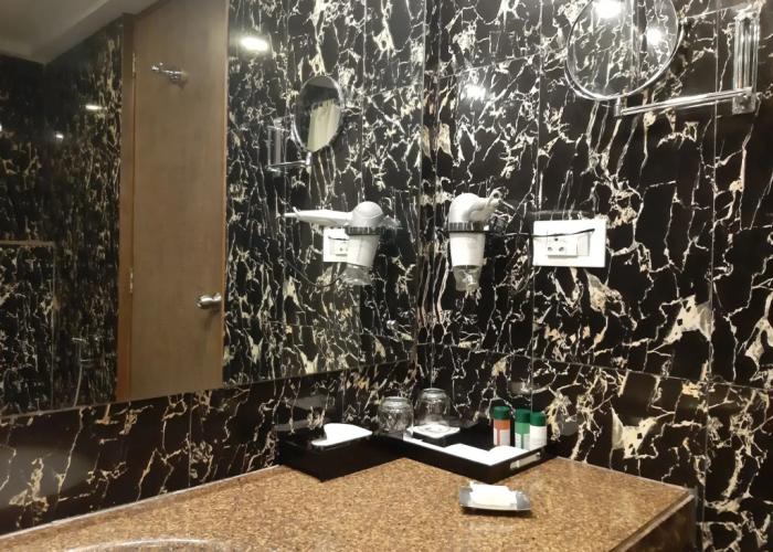 Trinity Hotel, Bengaluru