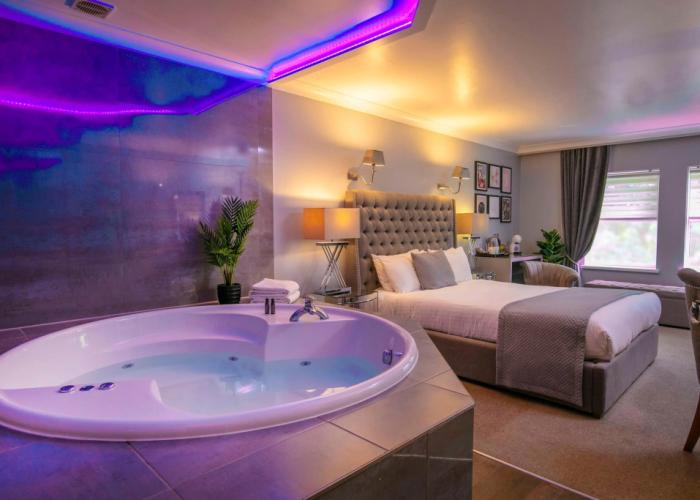 Birmingham North Moor Hall Hotel