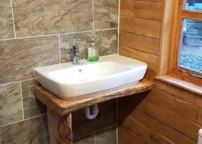 Charming 2-bed Cabin in Sutton Coldfield