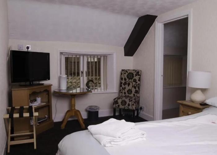 Fourways Guest House
