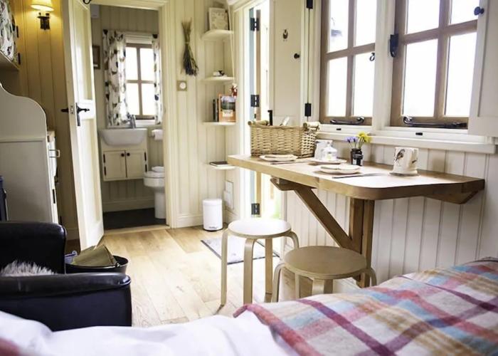 Morndyke Shepherds' Huts