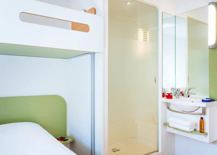ibis budget Courbevoie Paris la Defense 1