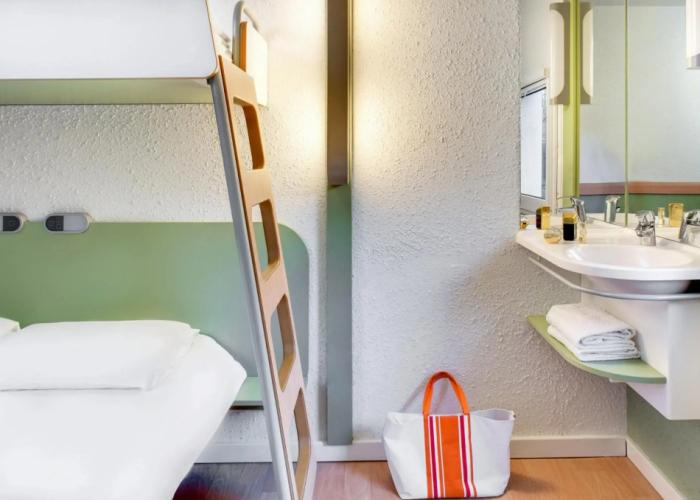ibis budget Courbevoie Paris la Defense 1