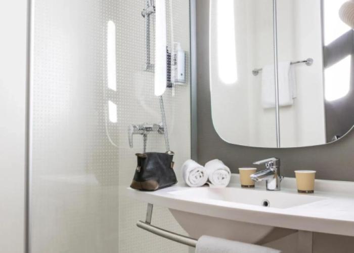 ibis Créteil