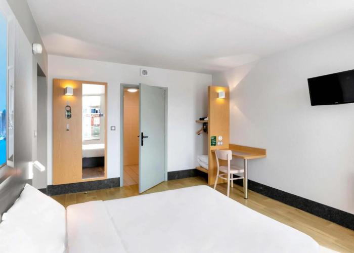 B&B HOTEL Dunkerque Centre Gare