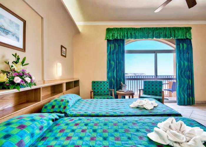 Paradise Bay Resort