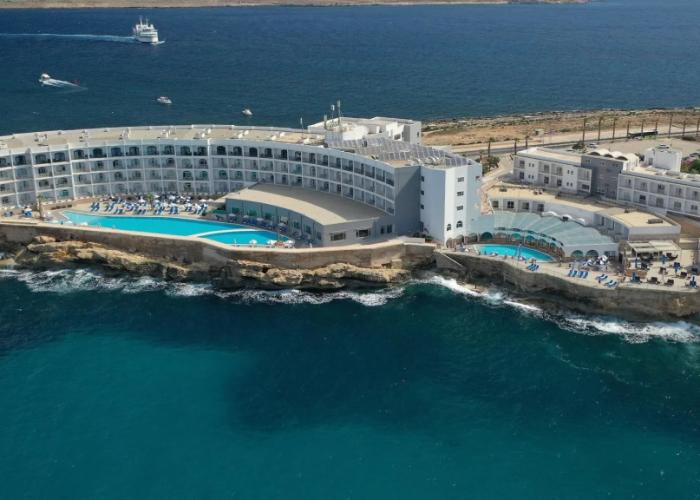 Paradise Bay Resort