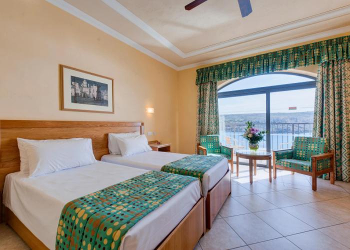 Paradise Bay Resort