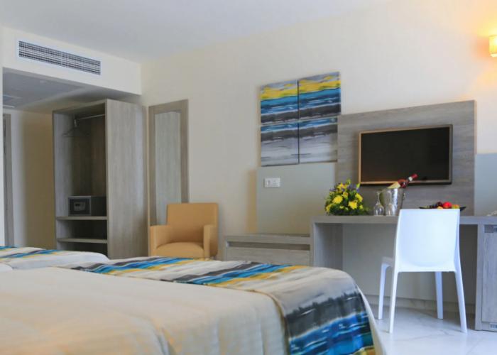 Riviera Spa Resort – Adults Only
