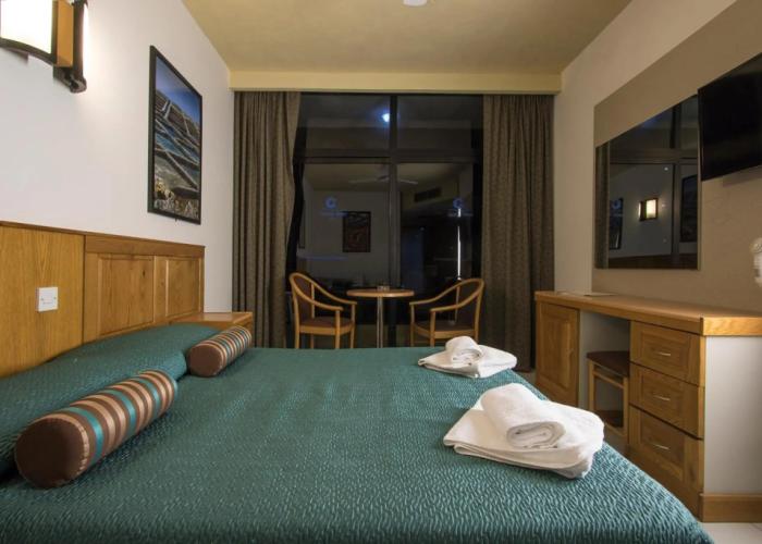 Canifor Hotel