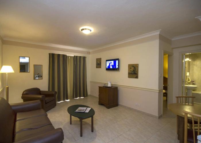 Soreda Hotel