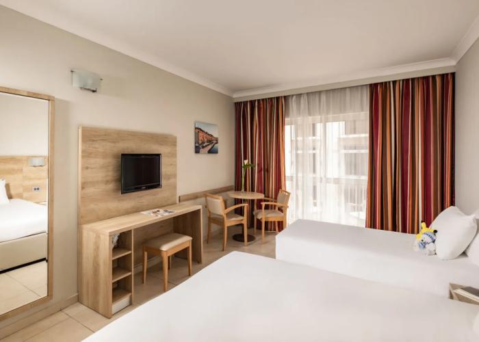 QAWRA Palace Resort & SPA