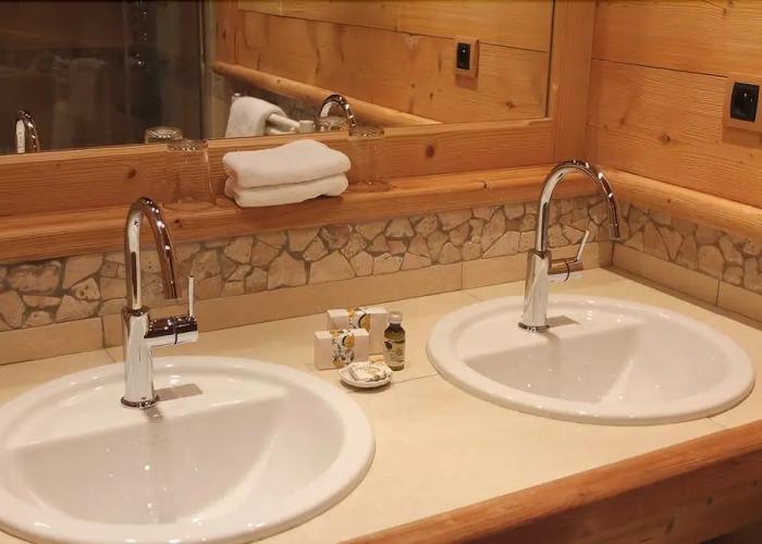 Relais & Chateaux Hostellerie Les Bas Rupts Le Chalet Fleuri