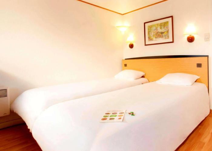Kyriad Direct Le Bourget - Gonesse